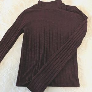 Aero Maroon Heather Ribbed Mock Neck Top